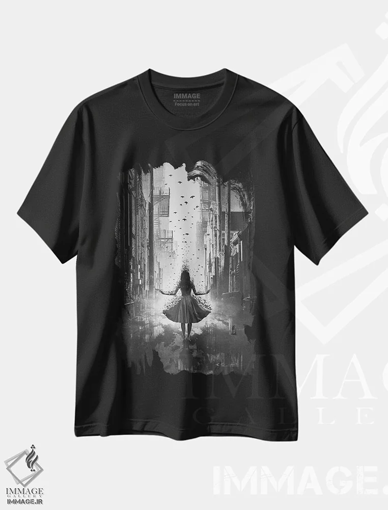 تیشرت مشکی طرح دار پر کشیدن، دکوراسیون جایگزین اثر آدام کازینز | immage.ir
