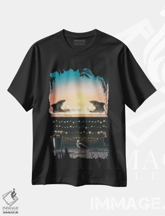 تیشرت مشکی طرح دار کوسه ها در جکوزی، هنر دیجیتال اثر آدام کازینز | immage.ir