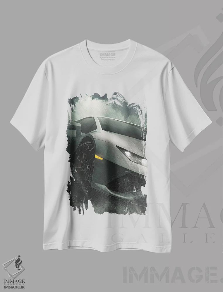 تیشرت سفید طرح دار لامبورگینی زیر باران، هنر دیجیتال اثر آدام کازینز | immage.ir