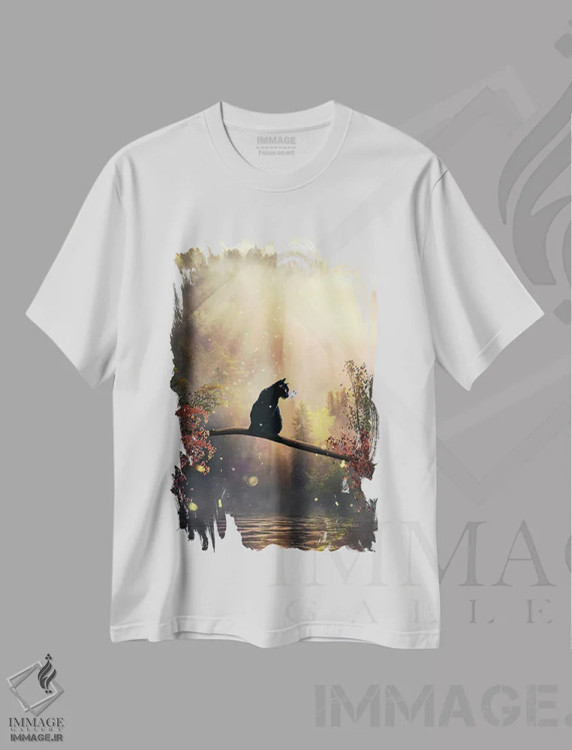 تیشرت سفید طرح دار گربه سیاه در جنگل جادویی، هنر دیجیتال اثر آدام کازینز | فروشگاه ایماژ