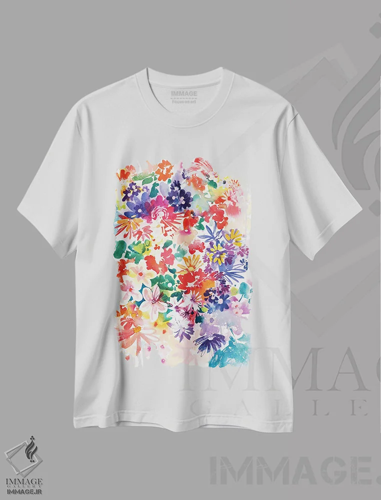 تیشرت سفید طرح دار باغ شکوفا، دکور معاصر اثر کریتیو اینگرید | فروشگاه ایماژ