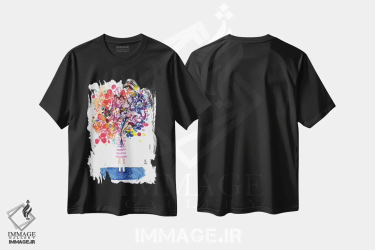 تیشرت مشکی طرح دار زن با گل ها، دکور معاصر اثر کریتیو اینگرید | فروشگاه ایماژ