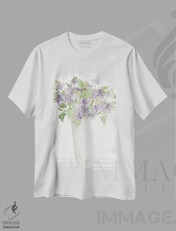 تیشرت سفید طرح دار گل های یاس بنفش I، دکور معاصر اثر سیندی جیکوبز | فروشگاه ایماژ