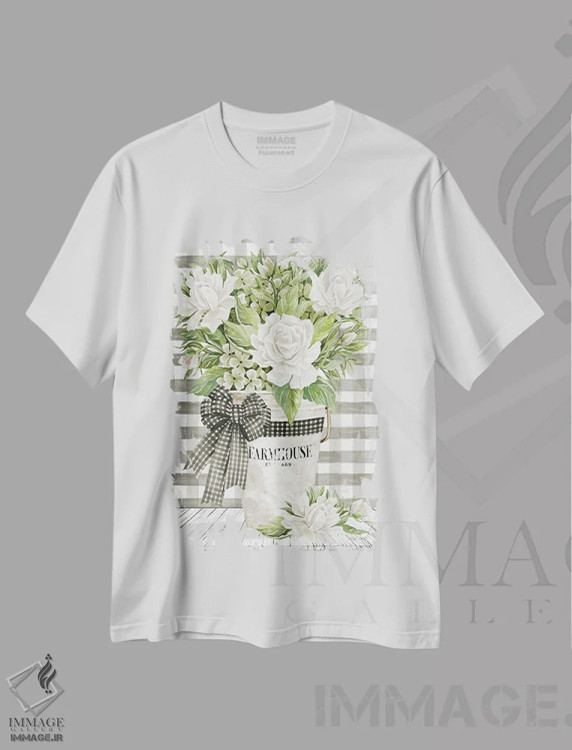 تیشرت سفید طرح دار رزهای خانه روستایی، دکور روستایی اثر سیندی جیکوبز | فروشگاه ایماژ