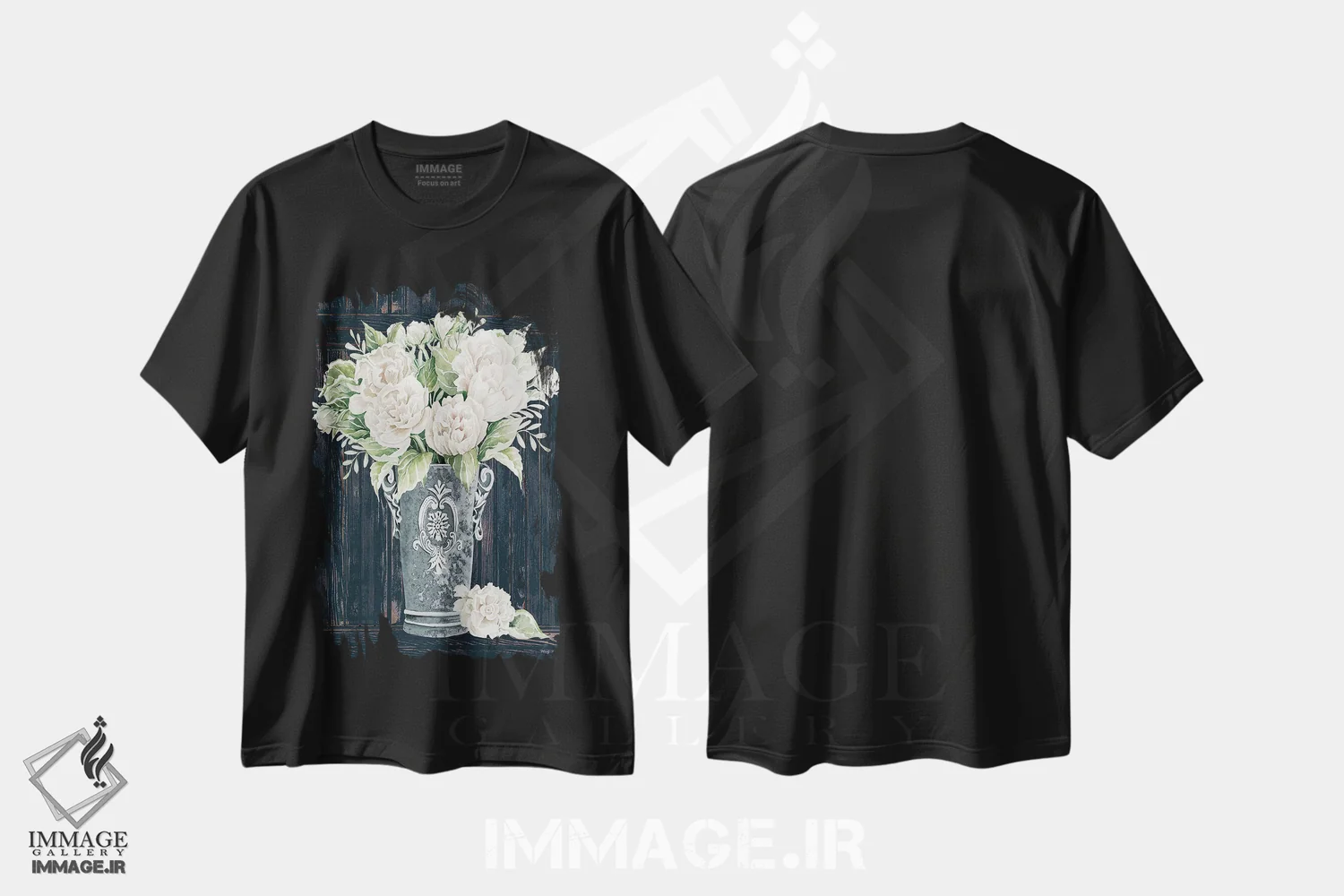 تیشرت مشکی طرح دار پئونی های کامل، تزئینی اثر سیندی جیکوبز | فروشگاه ایماژ