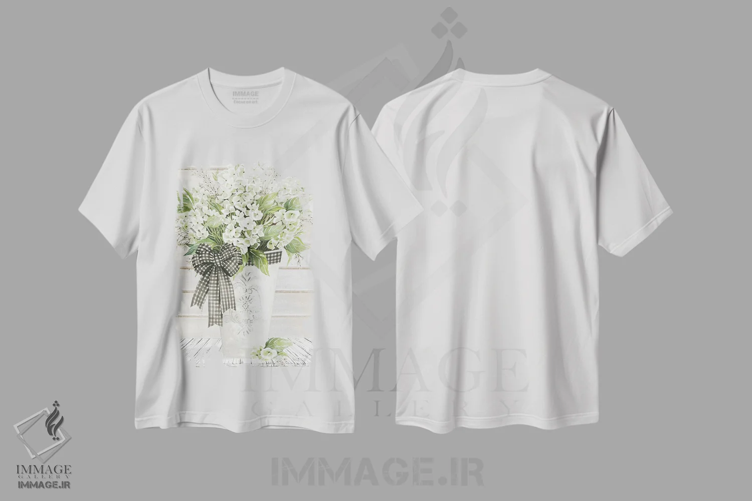 تیشرت سفید طرح دار هورتانسیاهای سفید، دکور روستایی اثر سیندی جیکوبز | فروشگاه ایماژ