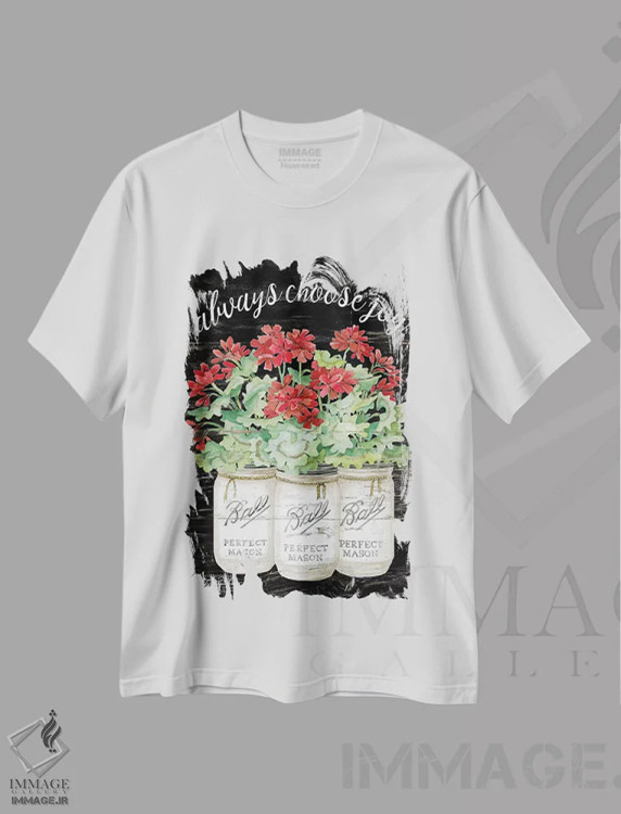 تیشرت سفید طرح دار شیشه های سفید، دکور روستایی اثر سیندی جیکوبز | فروشگاه ایماژ