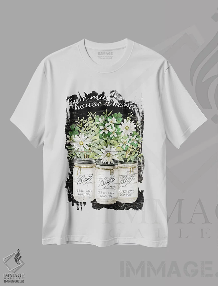 تیشرت سفید طرح دار شیشه های سفید، دکور روستایی اثر سیندی جیکوبز | immage.ir