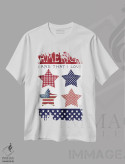 تیشرت سفید طرح دار ستارگان آمریکا، دکور آمریکایی اثر سیندی جیکوبز | immage.ir