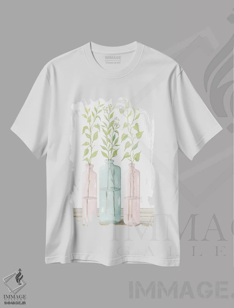 تیشرت سفید طرح دار برگ های پاستلی در شیشه ها، تزئینی اثر سیندی جیکوبز | فروشگاه ایماژ