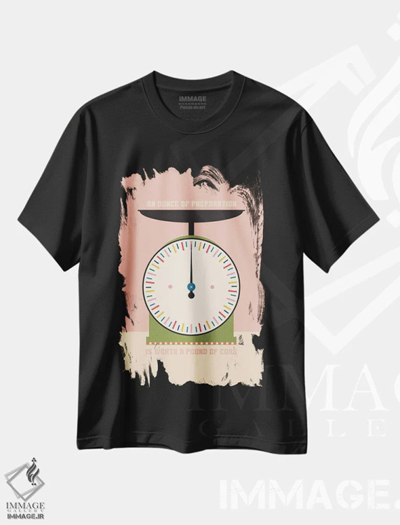 تیشرت مشکی طرح دار ترازوی آشپزخانه، تزئینی اثر کارمن جابیر | immage.ir