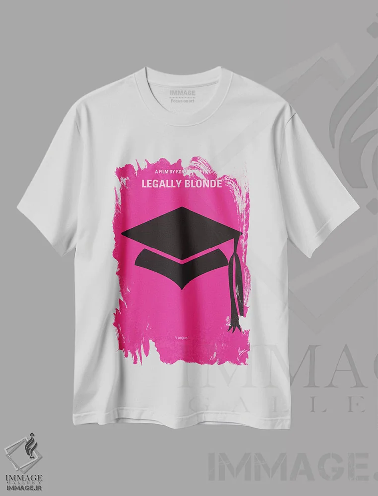 تیشرت سفید طرح دار پوستر مینیمال فیلم بلوند قانونی، پوستر مینیمال فیلم های کمدی اثر چانکونگ | immage.ir