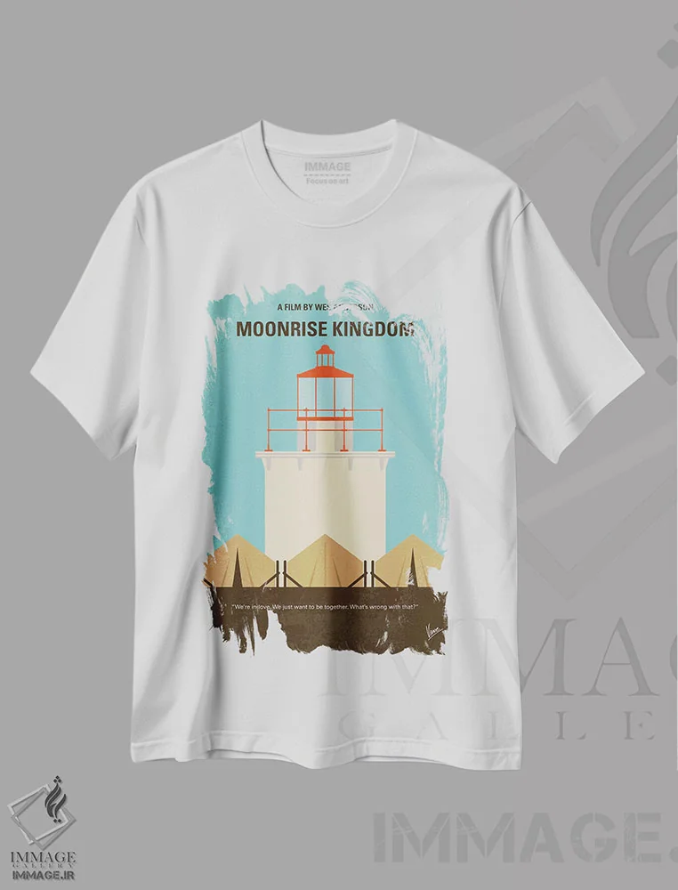 تیشرت سفید طرح دار پوستر مینیمال فیلم پادشاهی طلوع ماه، پوستر مینیمال فیلم های کمدی اثر چانکونگ | فروشگاه ایماژ