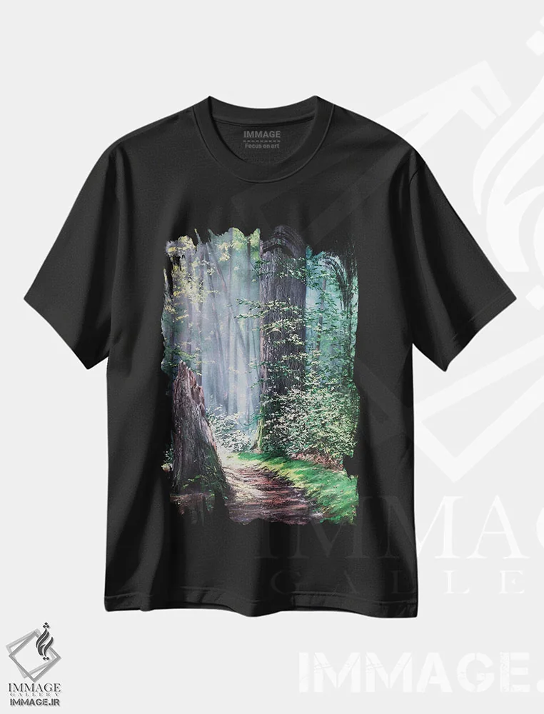 تیشرت مشکی طرح دار از میان جنگل بکر، دکور معاصر اثر کریستوفر لیتر | immage.ir