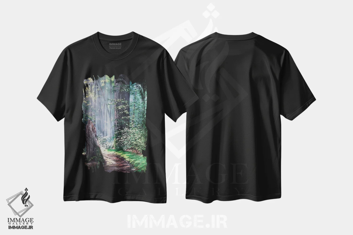 تیشرت مشکی طرح دار از میان جنگل بکر، دکور معاصر اثر کریستوفر لیتر | immage.ir