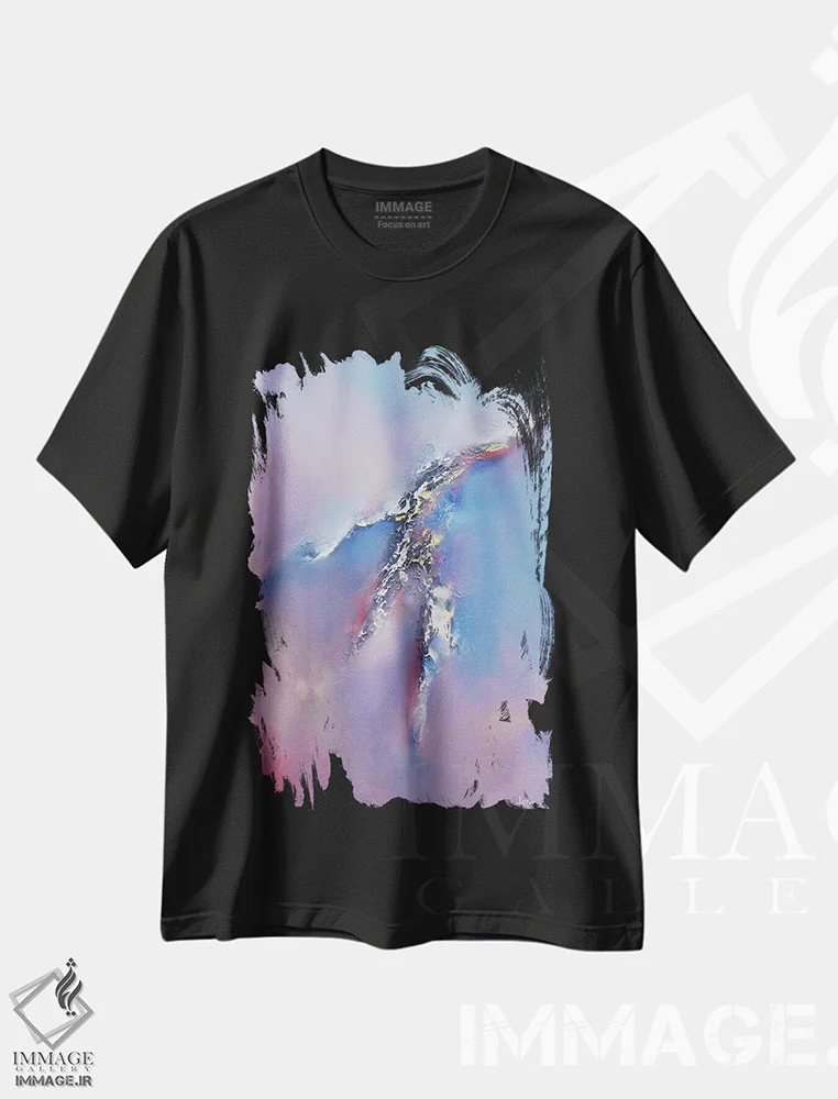 تیشرت مشکی طرح دار ترک های آسمان اثر کریستوفر لیتر | immage.ir