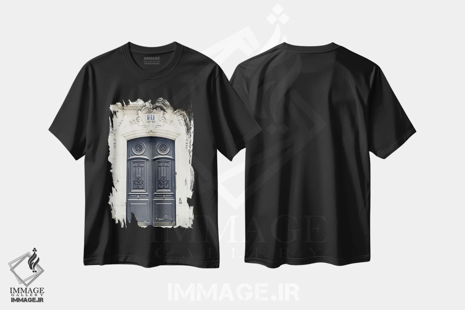 تیشرت مشکی طرح دار در سیاه پاریس اول، تزئینی اثر کارولین مینت | immage.ir