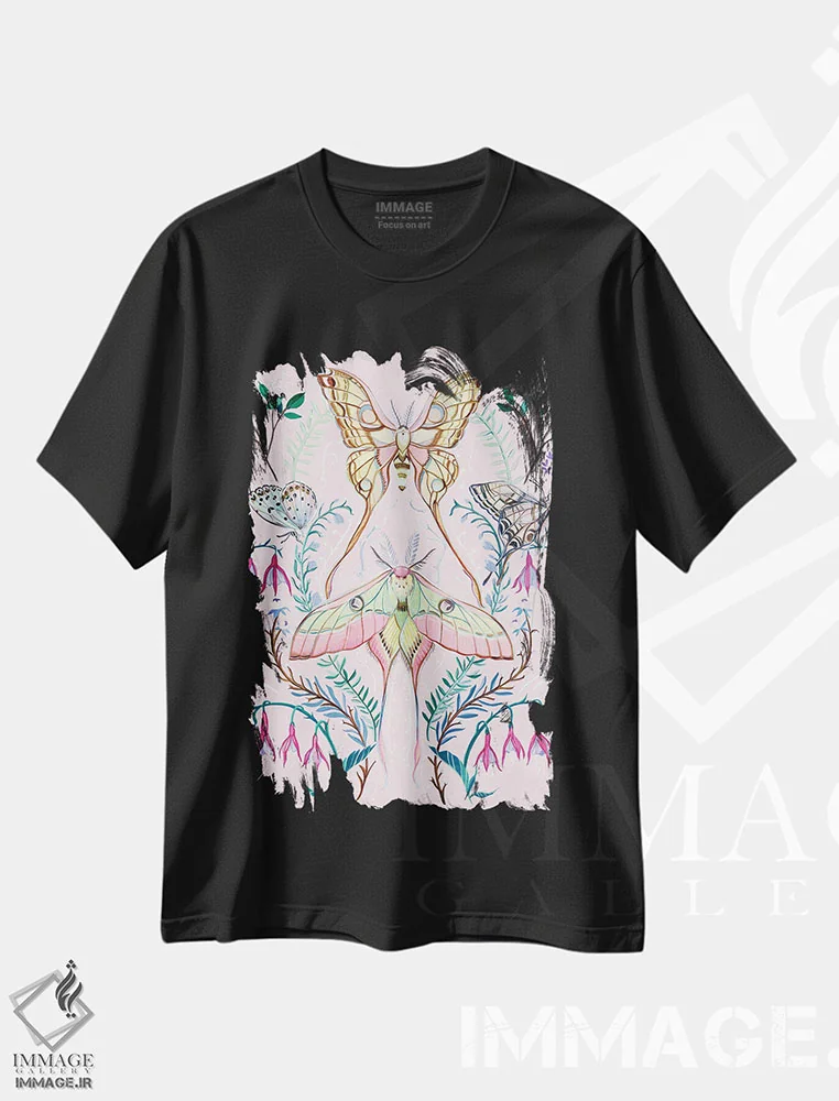 تیشرت مشکی طرح دار شب پره ماه چینی، دکور آسیایی اثر کلارا مک آلیستر | فروشگاه ایماژ