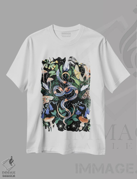 تیشرت سفید طرح دار باغ مار و قارچ، دکور معاصر اثر کلارا مک آلیستر | فروشگاه ایماژ