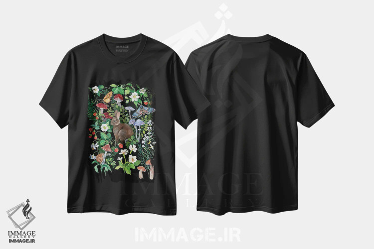 تیشرت مشکی طرح دار خرگوش و توت فرنگی ها، دکور معاصر اثر کلارا مک آلیستر | فروشگاه ایماژ