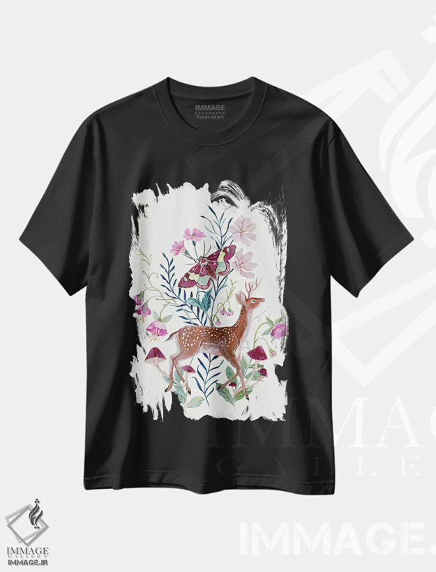تیشرت مشکی طرح دار گوزن گل دار، دکور معاصر اثر کلارا مک آلیستر | فروشگاه ایماژ