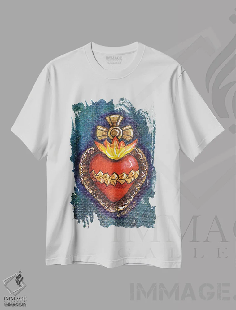 تیشرت سفید طرح دار قلب مقدس حلبی، هنر فاخر معاصر اثر کندی مایر | فروشگاه ایماژ