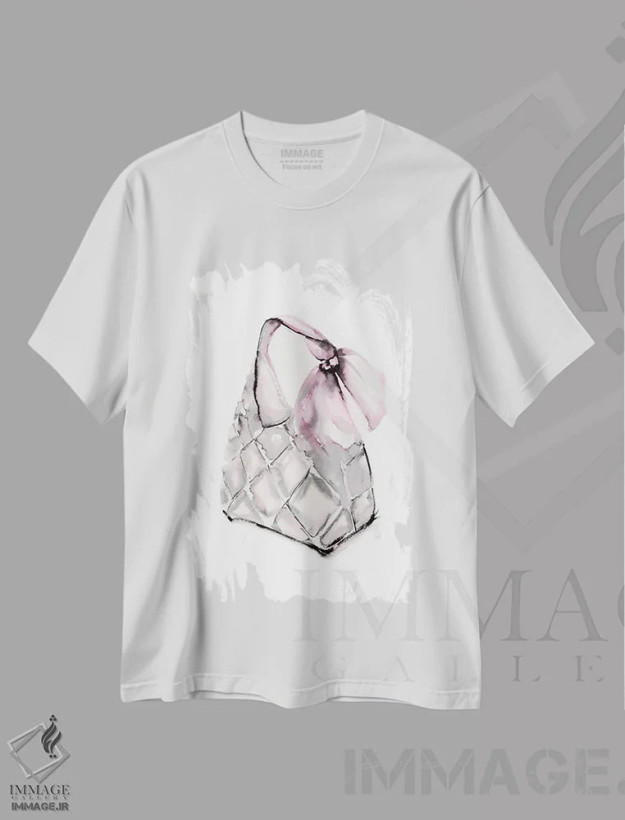 تیشرت سفید طرح دار کیف هوبو دوخته شده، مدیوم اثر استلا چانگ | فروشگاه ایماژ