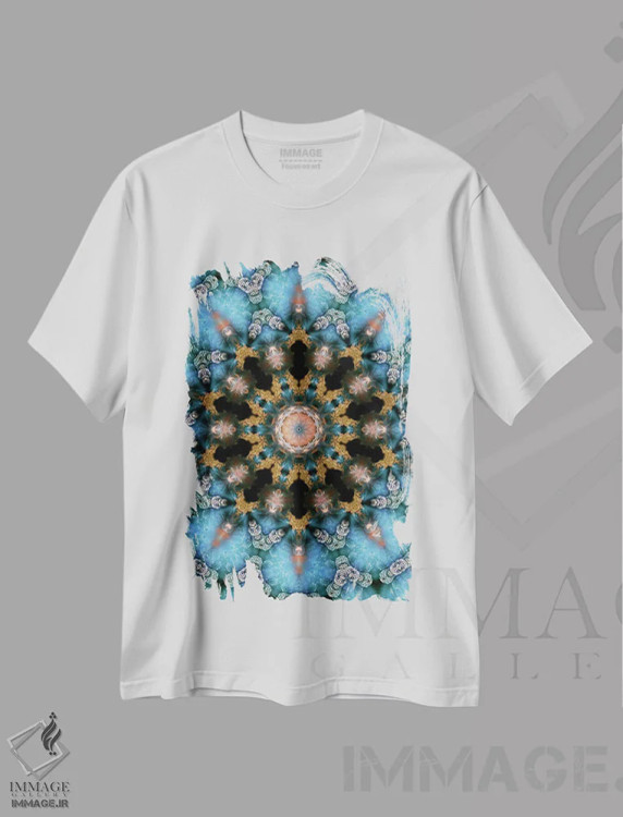 تیشرت سفید طرح دار کالیودوسکوپ شاهدانه شمارهٔ ۱۸، دکوراسیون جایگزین اثر نائوم دورخمان | فروشگاه ایماژ