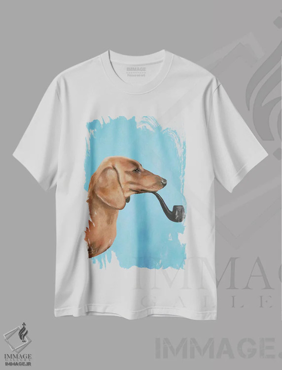 تیشرت سفید طرح دار داشهاند در حال دود کردن پیپ، تزئینی اثر کوکو د پاریس | immage.ir