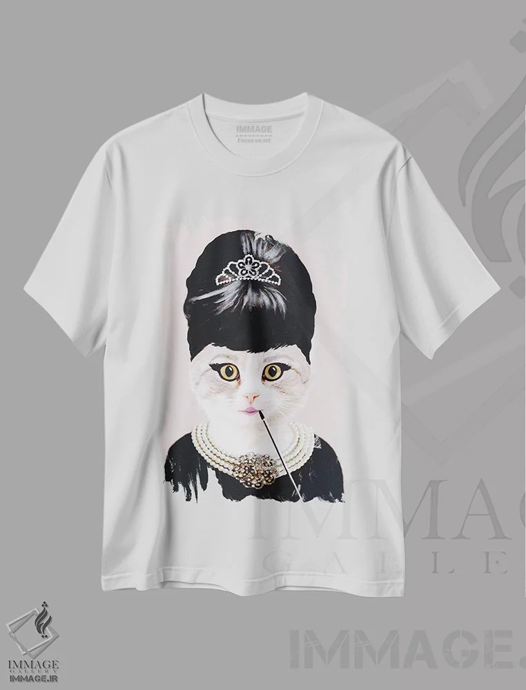 تیشرت سفید طرح دار گربهٔ آدری هپبورن، هنر فاخر معاصر اثر کوکو د پاریس | فروشگاه ایماژ