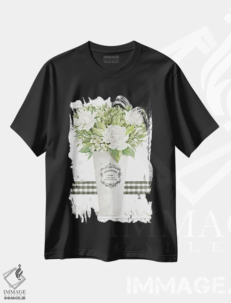 تیشرت مشکی طرح دار رزهای سفید، دکور روستایی اثر سیندی جیکوبز | فروشگاه ایماژ