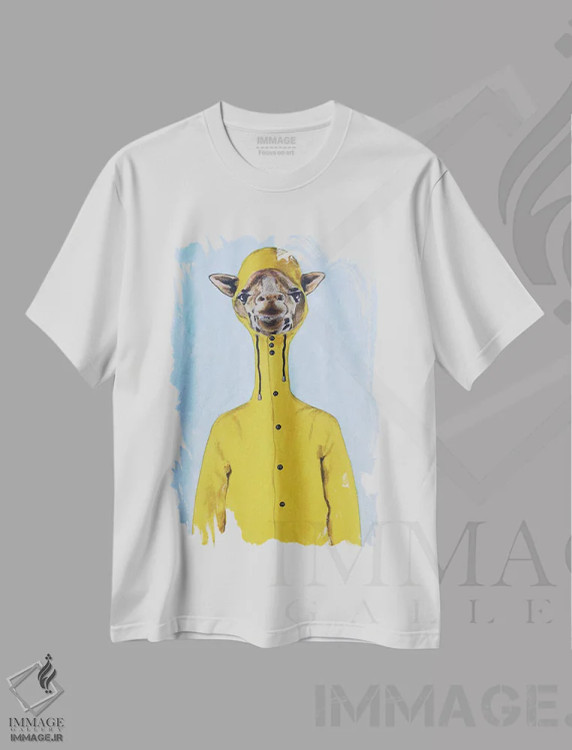 تیشرت سفید طرح دار زرافه با بارانی، تزئینی اثر کوکو د پاریس | فروشگاه ایماژ