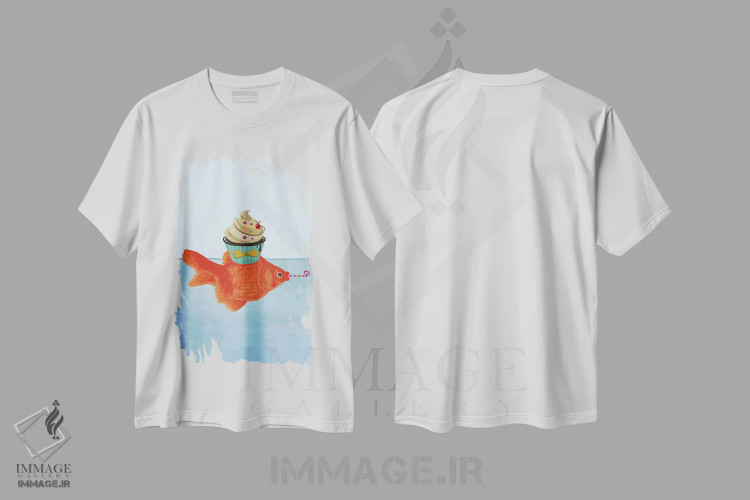 تیشرت سفید طرح دار ماهی قرمز با کیک کوچک اثر کوکو د پاریس | فروشگاه ایماژ