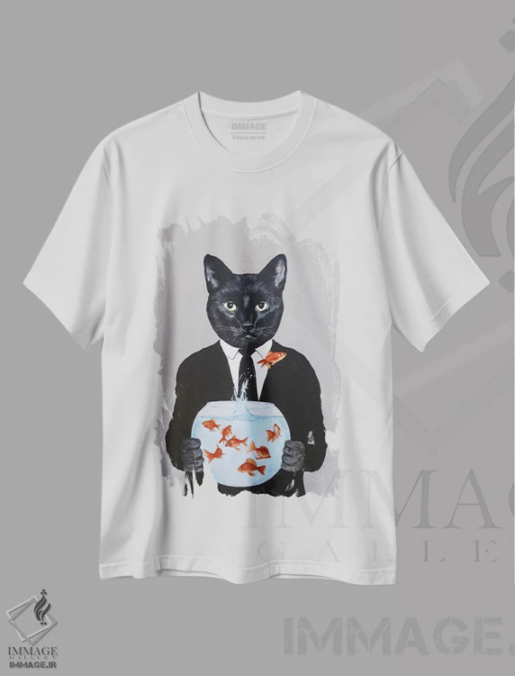 تیشرت سفید طرح دار گربه سیاه با تنگ ماهی، مدیوم اثر کوکو د پاریس | immage.ir