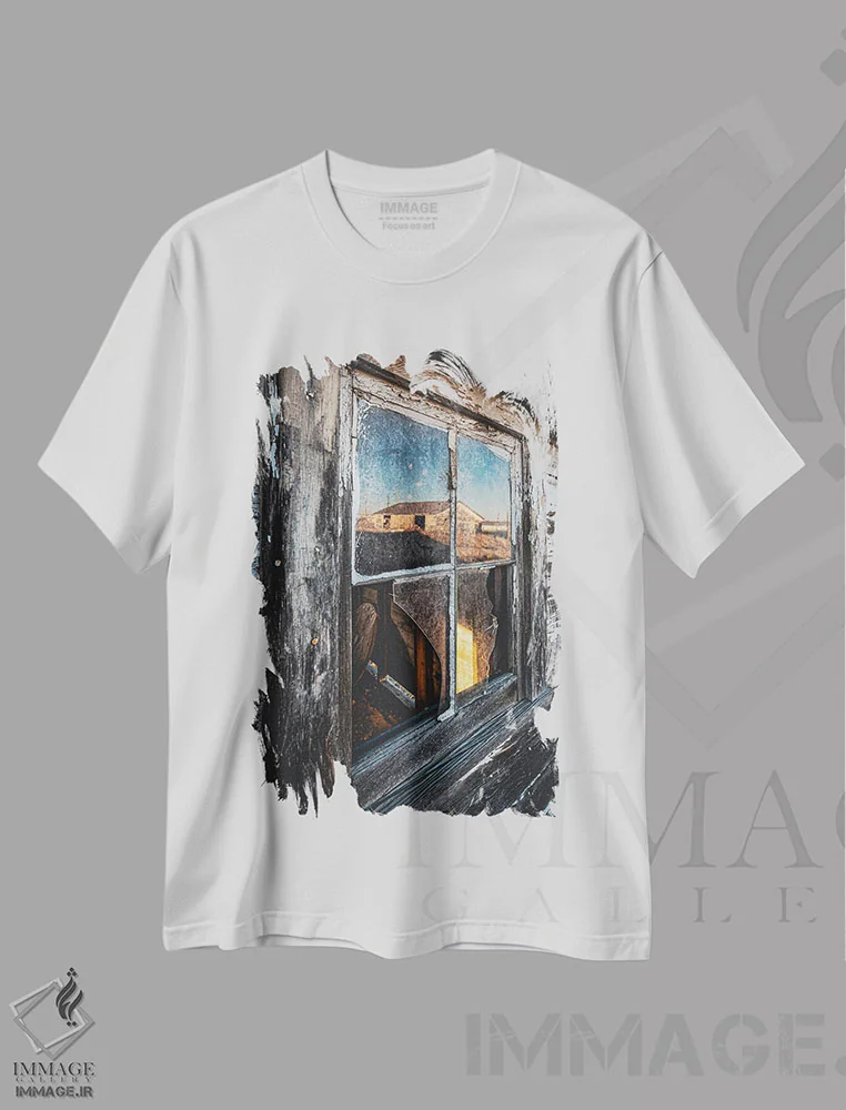 تیشرت سفید طرح دار بافت های روستایی، مدیوم اثر کریستوفر توماس | immage.ir