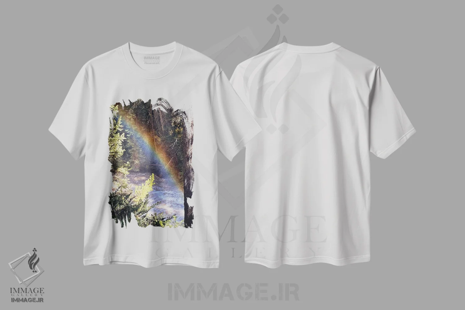 تیشرت سفید طرح دار برخورد جویبار و رنگین کمان، دکور کلبه و لژ اثر آنا کوپل | immage.ir