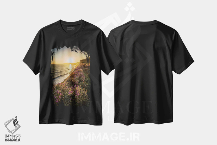 تیشرت مشکی طرح دار گل های بنفش لبهٔ صخره، عکاسی هنری فاخر اثر چاد پاول | immage.ir