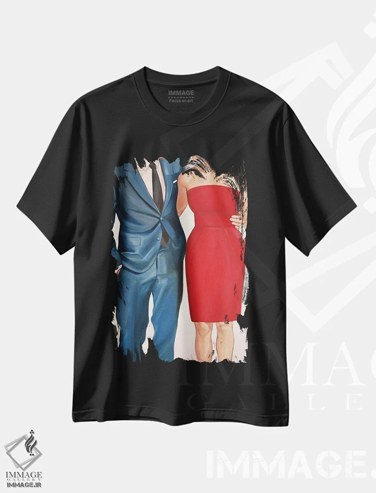 تیشرت مشکی طرح دار قرمز دو، دکور معاصر اثر شارلوت پی. | فروشگاه ایماژ