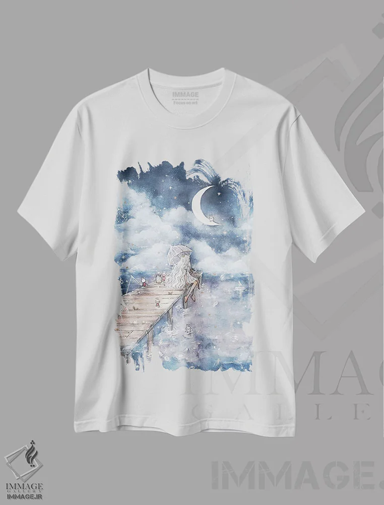 تیشرت سفید طرح دار در میان ابرها، انیمه اثر چریوکی | فروشگاه ایماژ