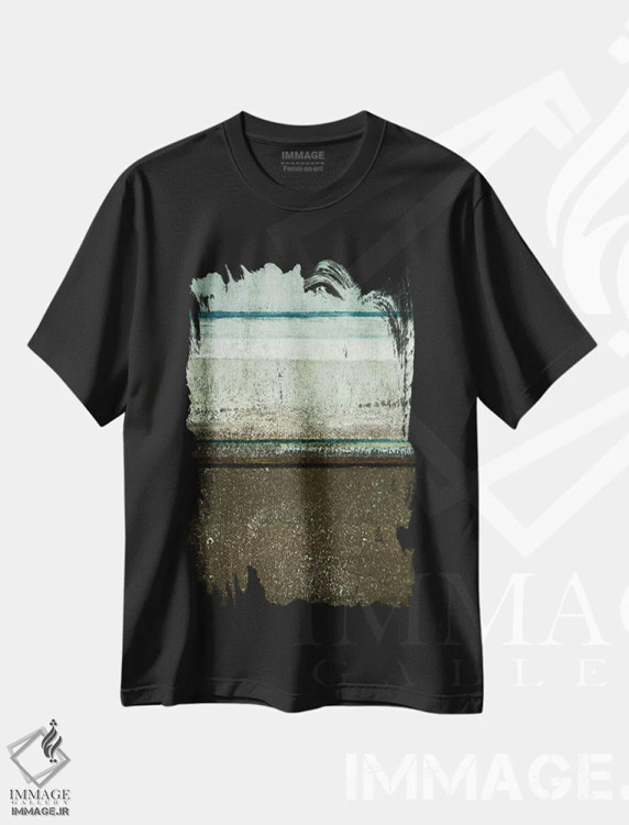 تیشرت مشکی طرح دار دانلود شده اثر کارول لین تایس | immage.ir