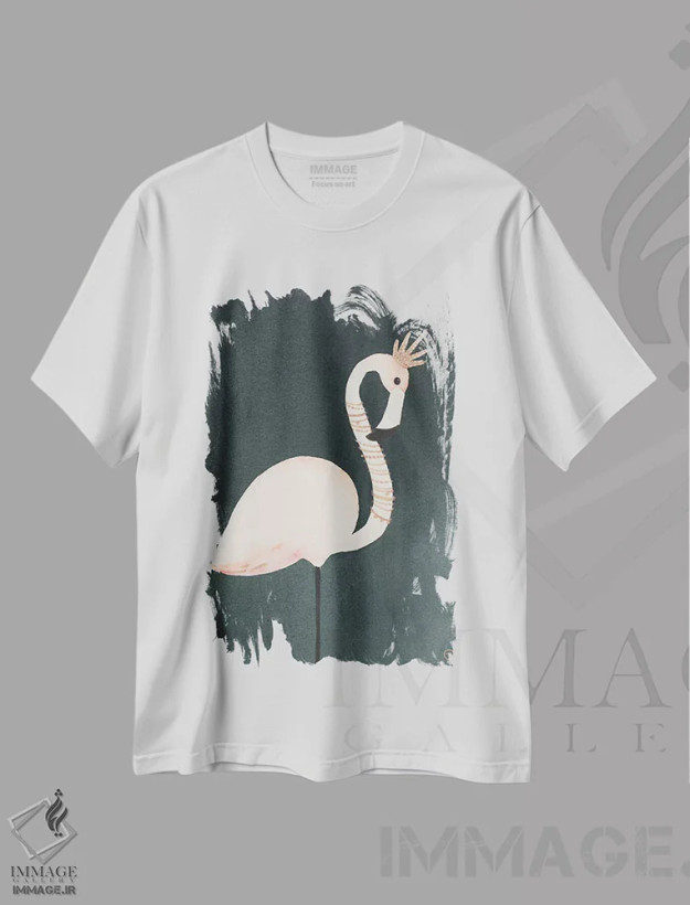 تیشرت سفید طرح دار فلامینگو و تاج، دکور بوهمی اثر کریتینگ تارین | فروشگاه ایماژ