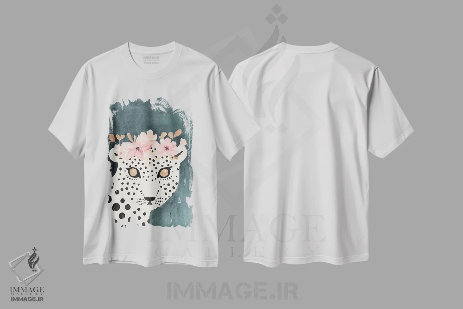 تیشرت سفید طرح دار پلنگ با تاج گل، دکور بوهمی اثر کریتینگ تارین | immage.ir