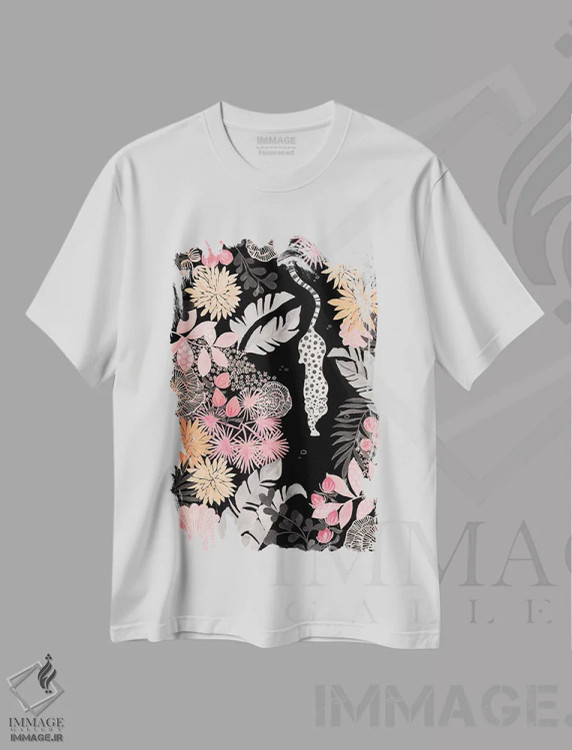 تیشرت سفید طرح دار کاغذ پلنگ در حال کمین روی زمینهٔ مشکی، دکور بوهمی اثر کریتینگ تارین | immage.ir