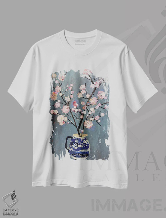 تیشرت سفید طرح دار ویبرنوم در پارچ بید آبی، هنر فاخر معاصر اثر شارلوت هاردی | فروشگاه ایماژ