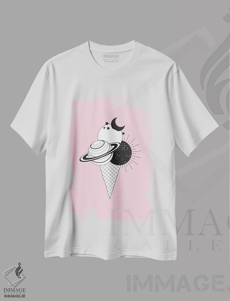 تیشرت سفید طرح دار بستنی سیاره ای، تزئینی اثر امانوئلا کاراتونی | immage.ir