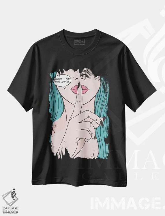 تیشرت مشکی طرح دار او می گوید، هنر فاخر معاصر اثر امانوئلا کاراتونی | فروشگاه ایماژ