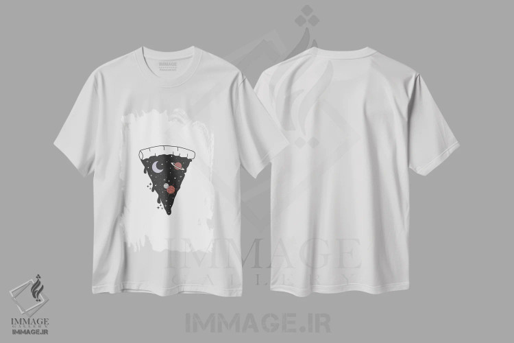 تیشرت سفید طرح دار پیتزای فضایی، تزئینی اثر امانوئلا کاراتونی | immage.ir
