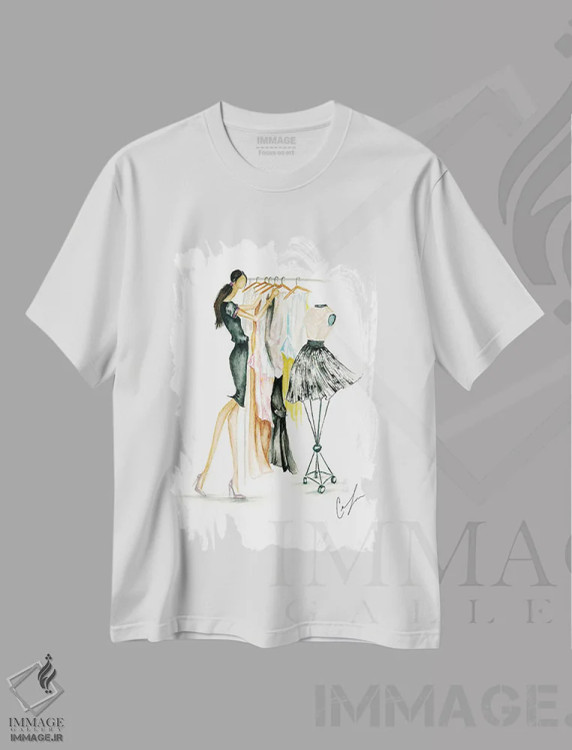 تیشرت سفید طرح دار چوب لباسی، تزئینی اثر کلر تامپسون | فروشگاه ایماژ