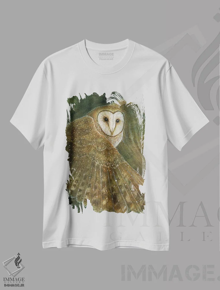 تیشرت سفید طرح دار روح شب، دکور معاصر اثر کتی مک کللند | immage.ir