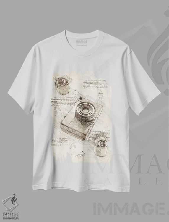تیشرت سفید طرح دار دوربین و فیلم، تزئینی اثر کورنل ولاد | immage.ir